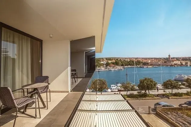 Superior Tek Büyük Yataklı Oda, Deniz Manzaralı