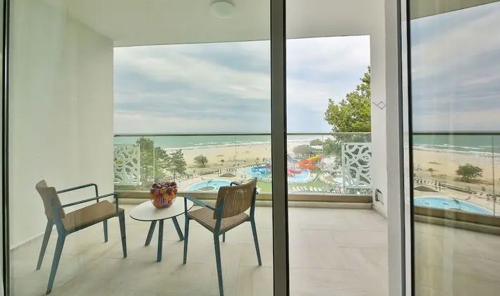 Deluxe Tek Büyük Yataklı Oda, Deniz Manzaralı