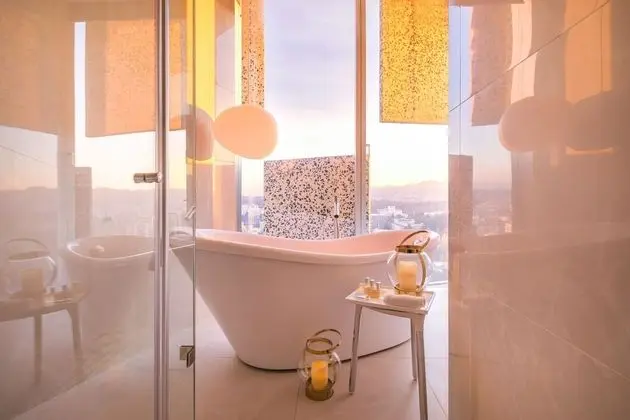 Deluxe Tek Büyük Yataklı Oda, Şehir Manzaralı