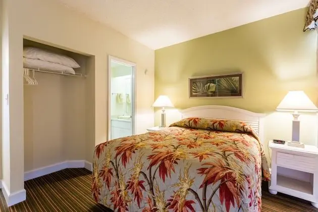 2 bedroom 2 bathroom Non-Smoking condo