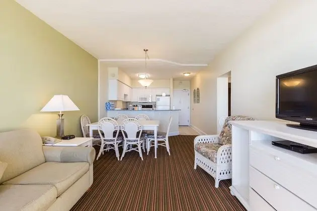 2 bedroom 2 bathroom Non-Smoking condo