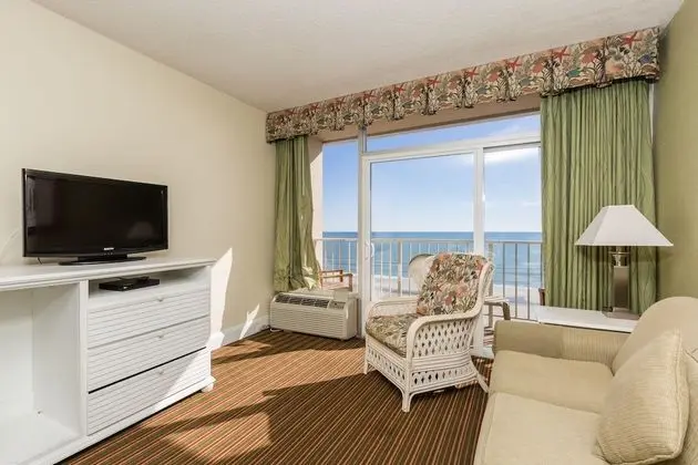 2 bedroom 2 bathroom Non-Smoking condo
