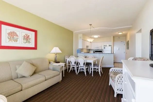 2 bedroom 2 bathroom Non-Smoking condo