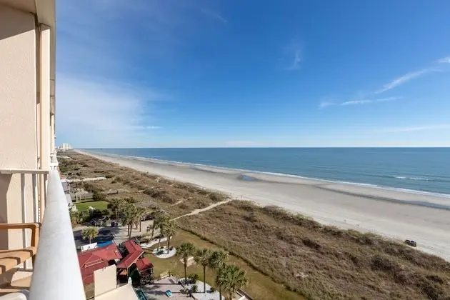 2 bedroom 2 bathroom Non-Smoking condo