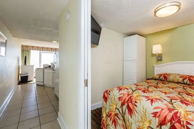 One bedroom One bathroom Non-Smoking condo
