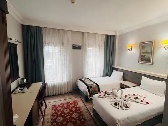 Standard Tek Büyük Yataklı Oda