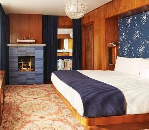 Çatı Katı Süiti (Penthouse)
