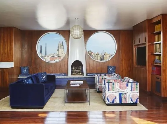 Çatı Katı Süiti (Penthouse)