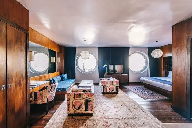 Junior Çatı Katı Süiti (Penthouse)