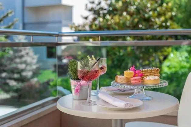 İki Ayrı Yataklı Oda, Balkon, Dağ Manzaralı