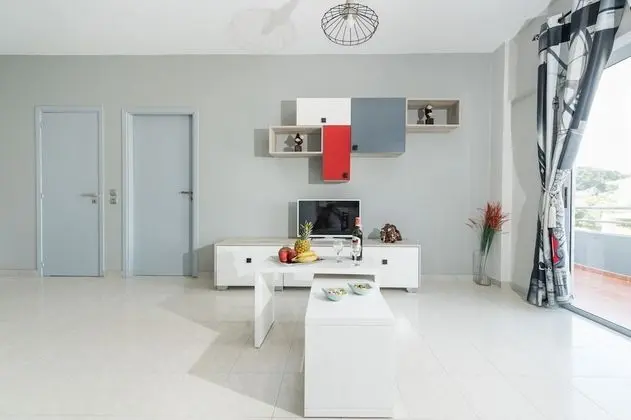Apart Daire, Havuz Manzaralı