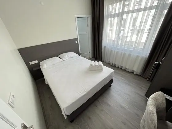 Çift Kişilik, Şehir veya Dağ Manzaralı, Klimalı