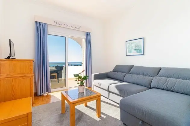 Family Oda, Deniz Manzaralı