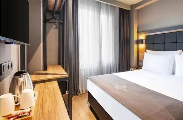 Deluxe Tek Kişilik Oda