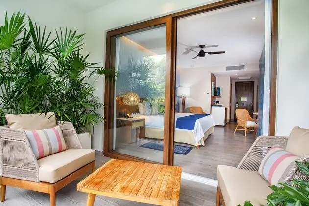 Sierra Room *250 USD Resort Credit