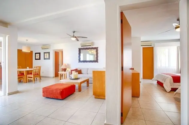 Emotions Select Two Bedroom Suite - No Elevator *200 USD Resort Credit