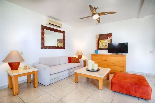 Emotions Select Two Bedroom Suite - No Elevator *200 USD Resort Credit