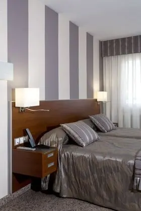Habitacion doble superior, cama de matrimonio
