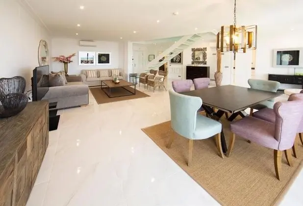 Marivent Luxury Apartments 3 double Rooms