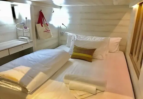 Deluxe Female Dormitory (Lower Bunk Bed)