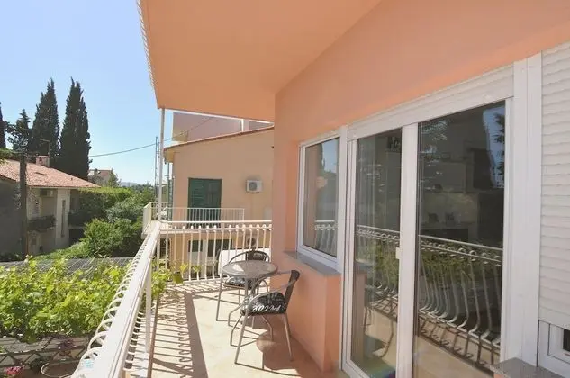 Family Apart Daire, 2 Yatak Odası, Sigara İçilmez, Bahçe Manzaralı