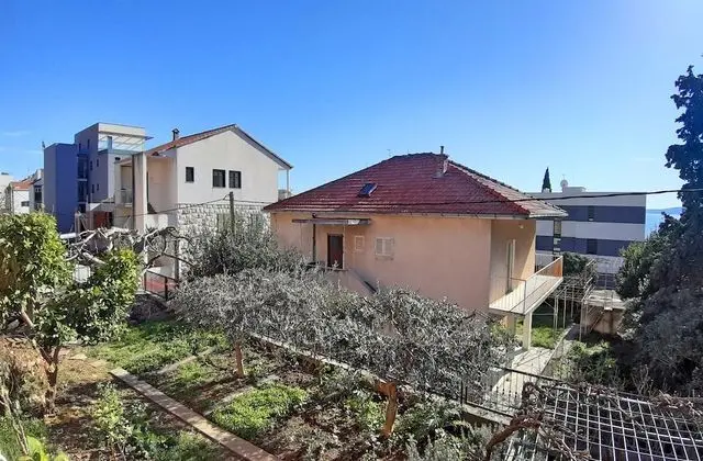 Family Apart Daire, 2 Yatak Odası, Sigara İçilmez, Bahçe Manzaralı