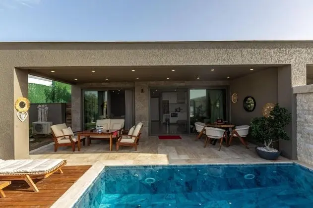 Özel Havuzlu Villa, Doğa Manzaralı, Havuzlu