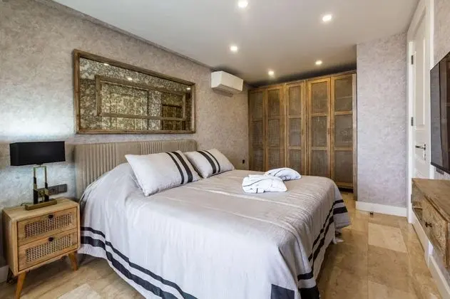 Özel Havuzlu Villa, Doğa Manzaralı, Havuzlu