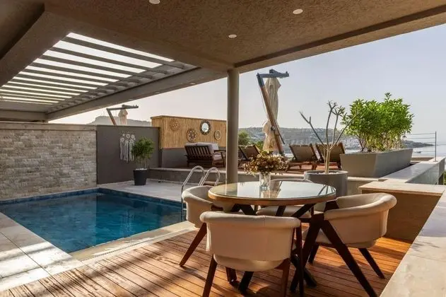 Özel Havuzlu Villa, Doğa Manzaralı, Havuzlu