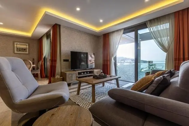 Özel Havuzlu Villa, Doğa Manzaralı, Özel Havuzlu ve Bahçeli