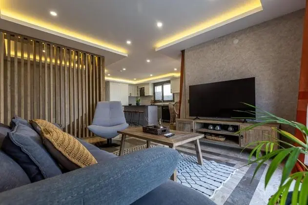 Özel Havuzlu Villa, Doğa Manzaralı, Özel Havuzlu ve Bahçeli