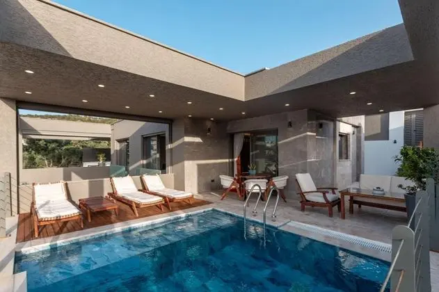 Özel Havuzlu Villa, Doğa Manzaralı, Özel Havuzlu ve Bahçeli
