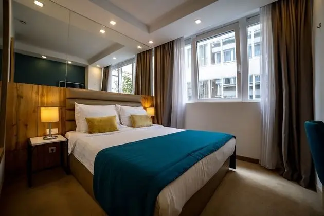 Comfort Tek Büyük Yataklı Oda