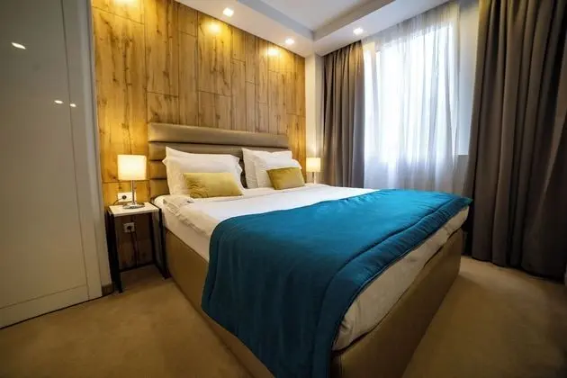 Comfort Tek Büyük Yataklı Oda