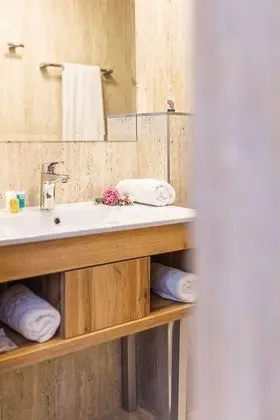 Elite Tek Büyük veya İki Ayrı Yataklı Oda