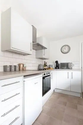 Apart Daire, Özel Banyo, Avlu Manzaralı