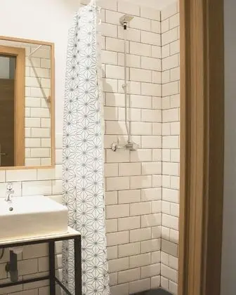İki Ayrı Yataklı Oda, Özel Banyo