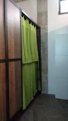 Ortak Ranzalı Oda, Karma Ranzalı Oda (1 bed in 10 Bed Dorm)
