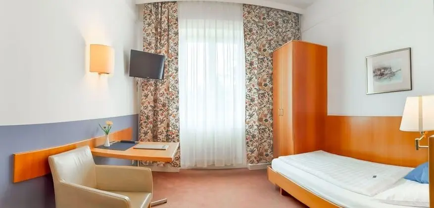 Tek Kişilik Oda