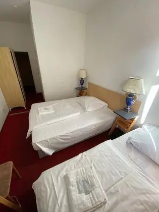 Economy Üç Kişilik Oda