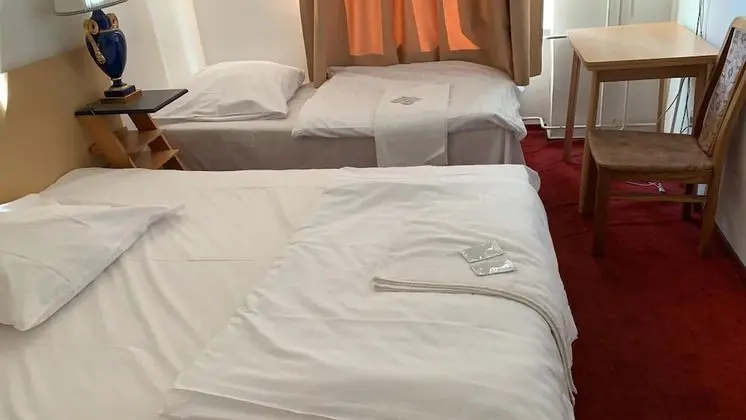 Economy Üç Kişilik Oda