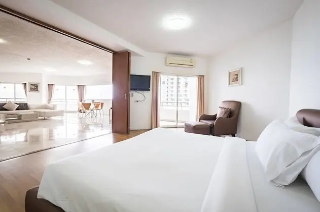 Grand Sea View