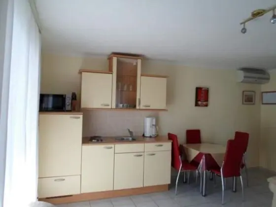 Apart Daire (Marko - 30m from beach - A1(2+2))