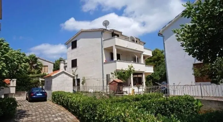 Apart Daire (Marko - 30m from beach - A4(2+2))