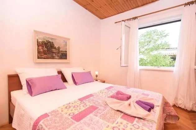 Apart Daire (Marko - 70m from the sea - A4(4+1))