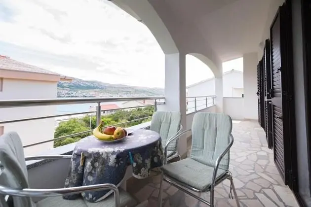 Apart Daire (Marko - 70m from the sea - A4(4+1))