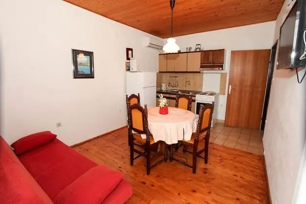 Apart Daire (Marko - 70m from the sea - A5(4+1))