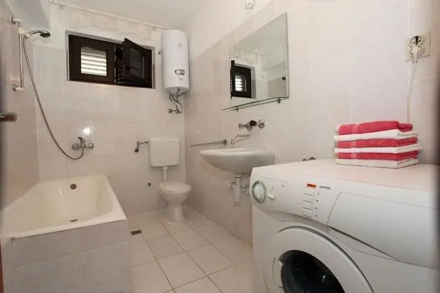 Apart Daire (Marko - 70m from the sea - A5(4+1))