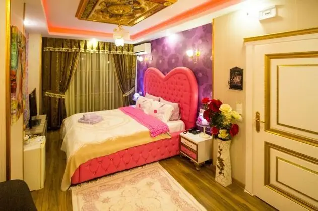 Aile Odası, Şehir Manzaralı