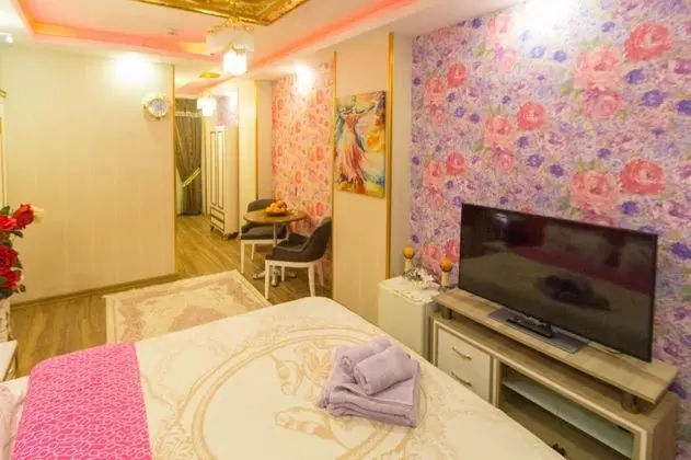 Aile Odası, Şehir Manzaralı